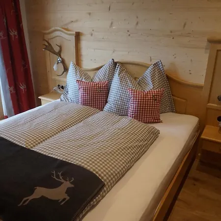 Goglhof Guest house Fuegenberg