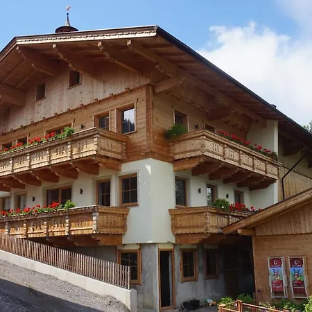 Guest house Goglhof Fuegenberg