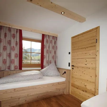 بيت ضيافة Goglhof 4*