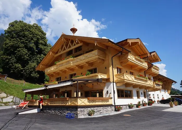 Goglhof Affittacamere 4*