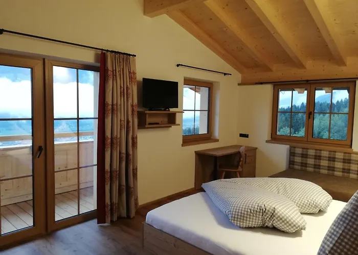 Goglhof Affittacamere 4*