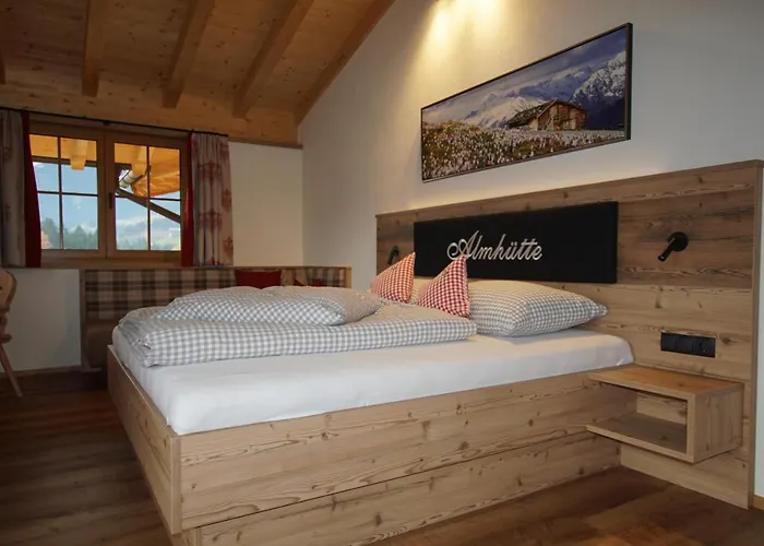 Goglhof Affittacamere 4*